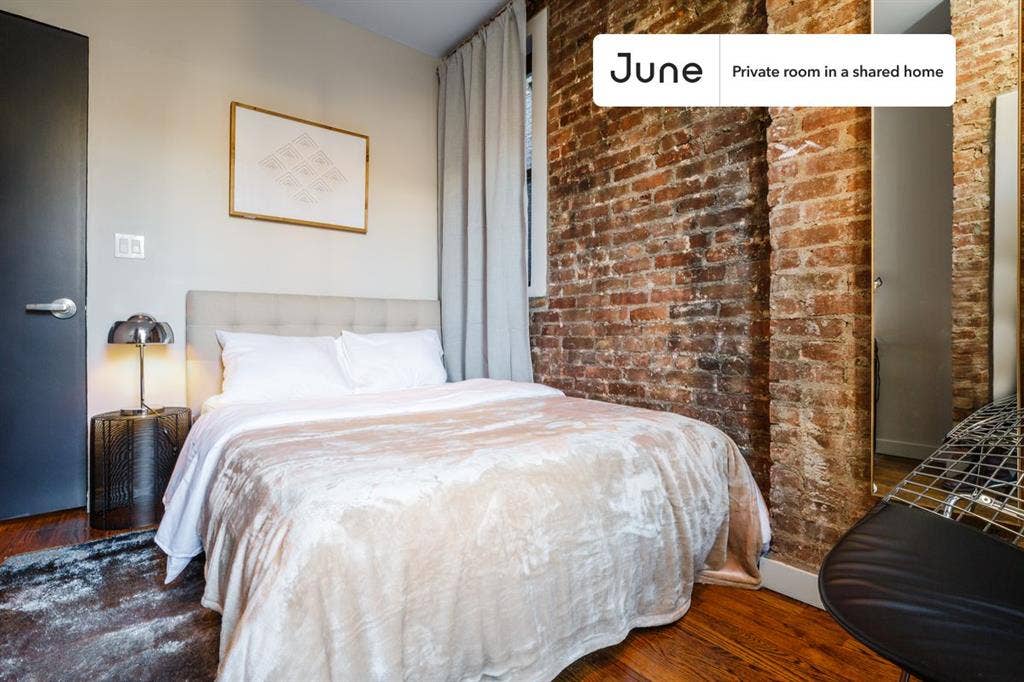 4 BR in New York City