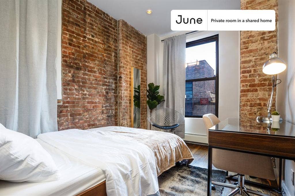 4 BR in New York City
