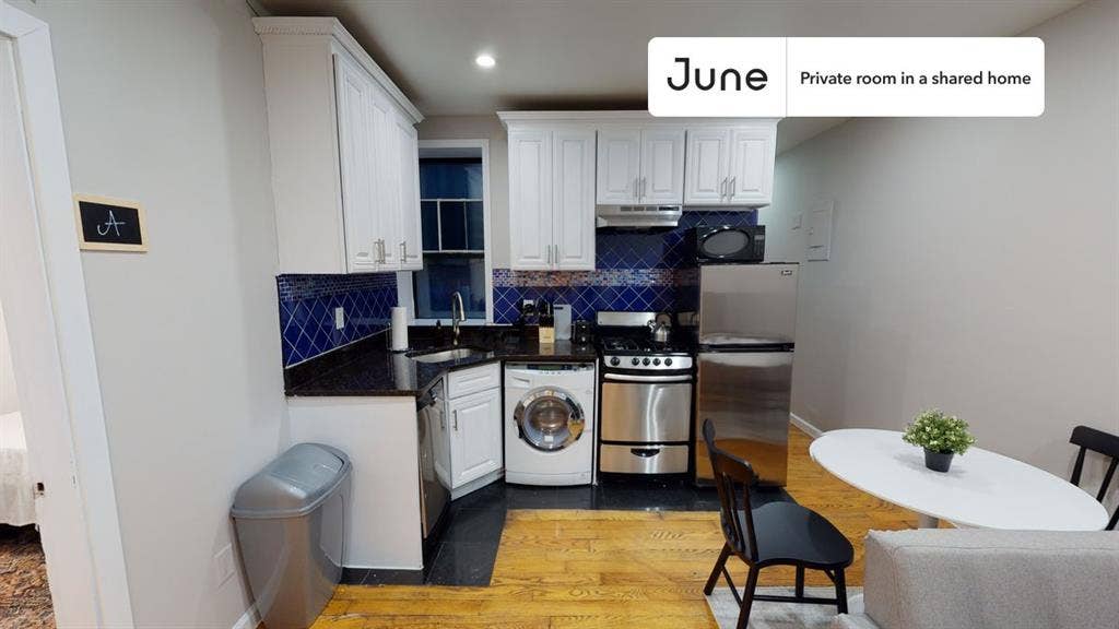 3 BR in New York City