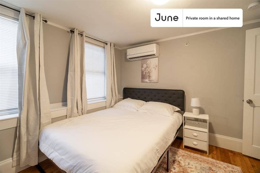 4 BR in Boston