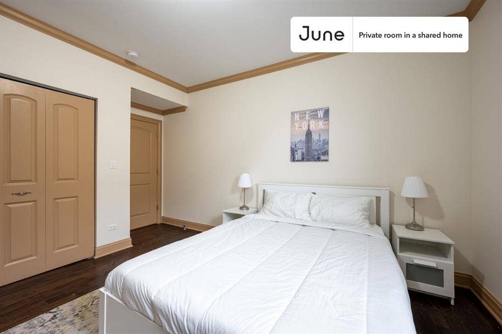 3 BR in Chicago