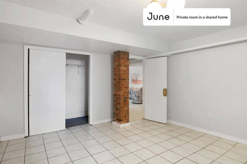 6 BR in Boston