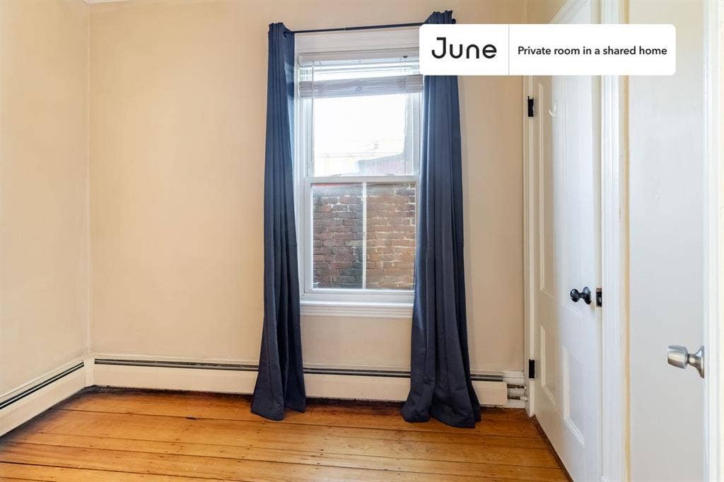 4 BR in Boston