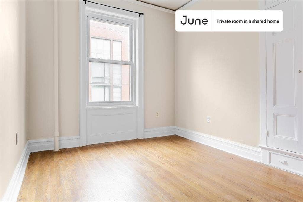 4 BR in New York City