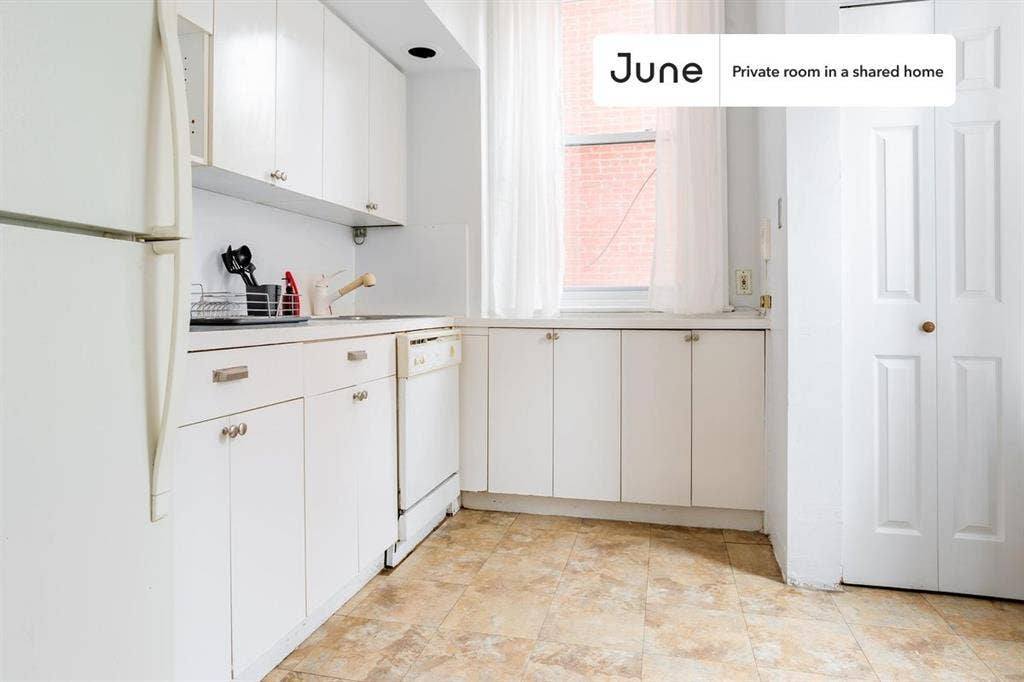 4 BR in New York City