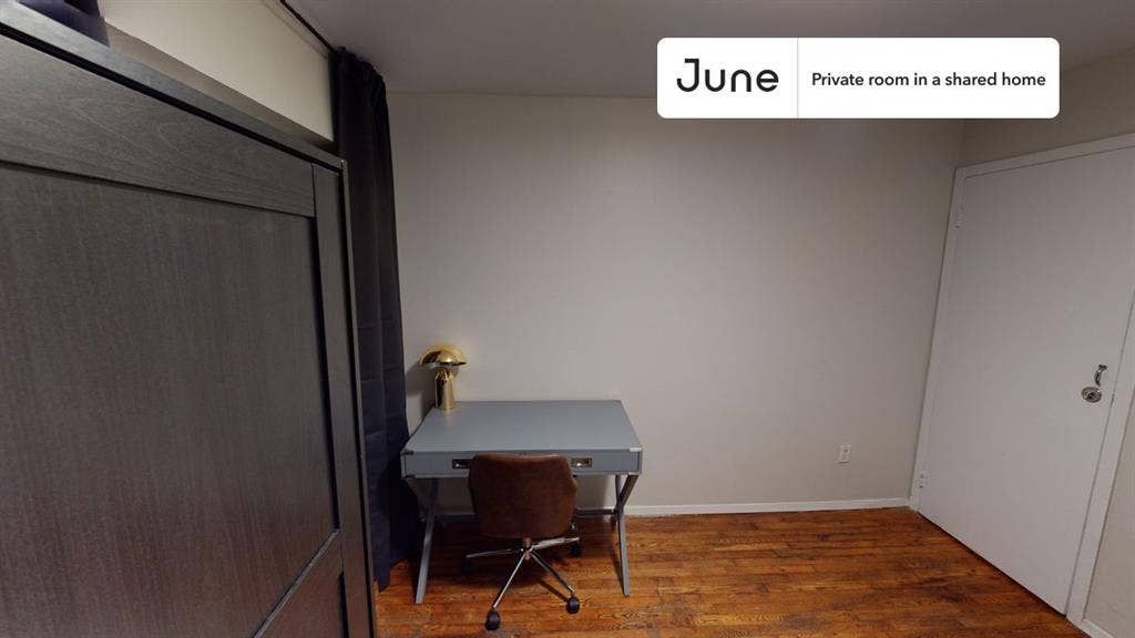 2 BR in New York City