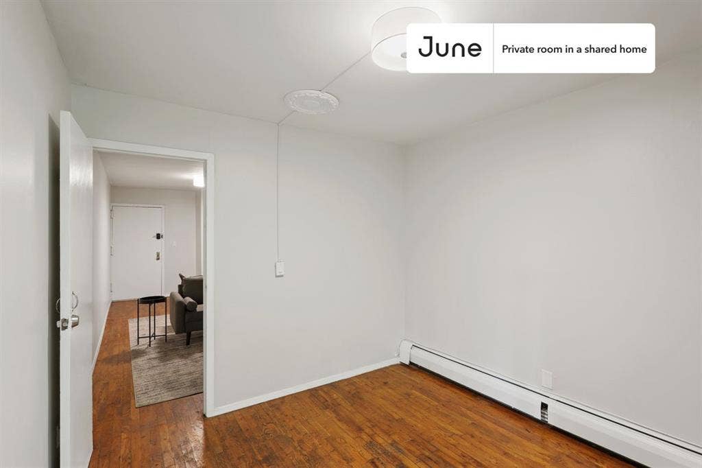 2 BR in New York City