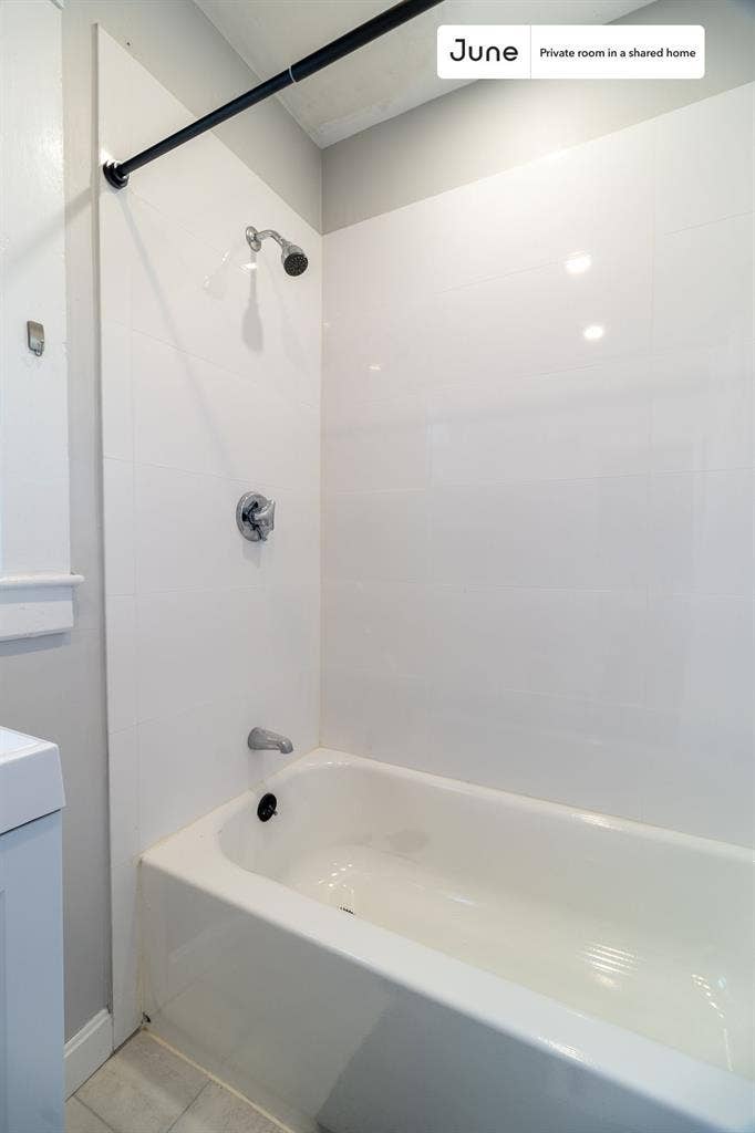 3 BR in Boston