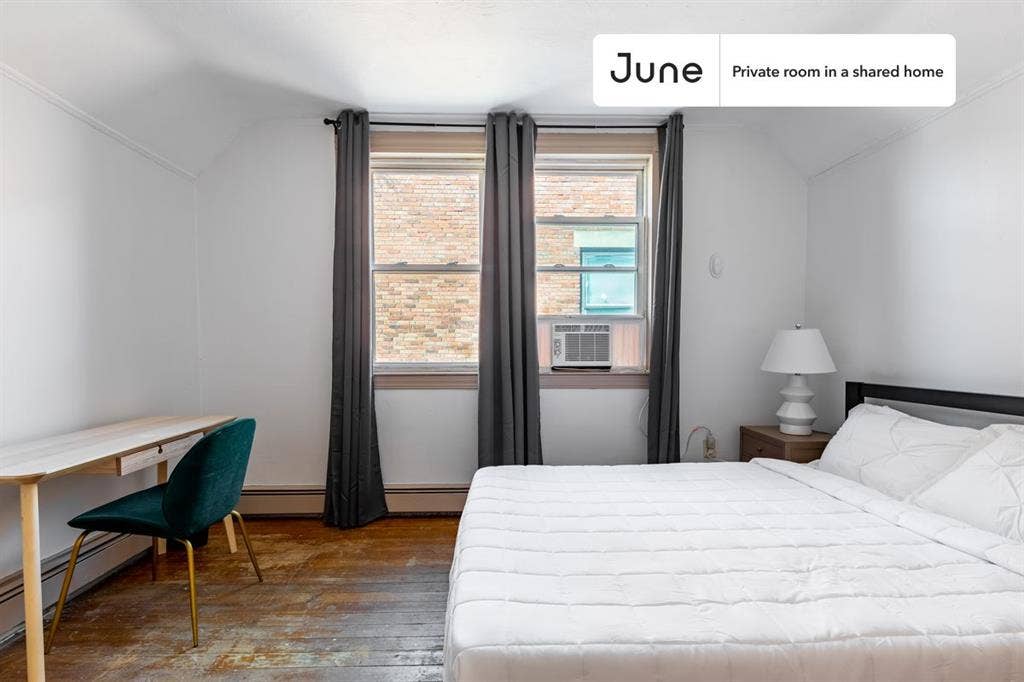 3 BR in Boston