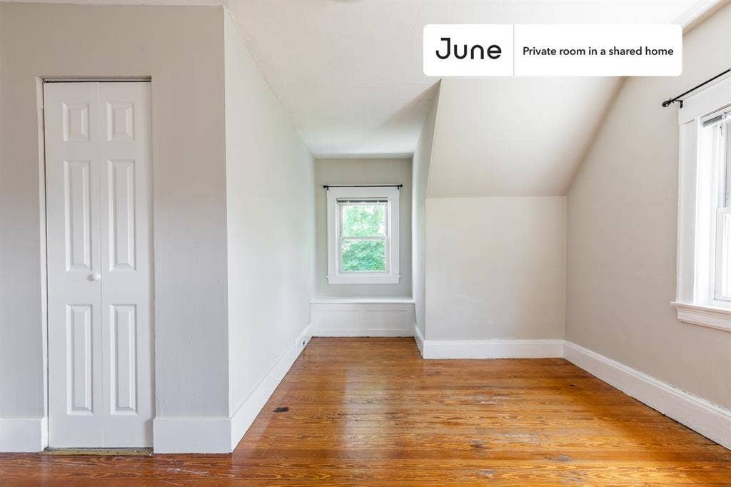 9 BR in Boston