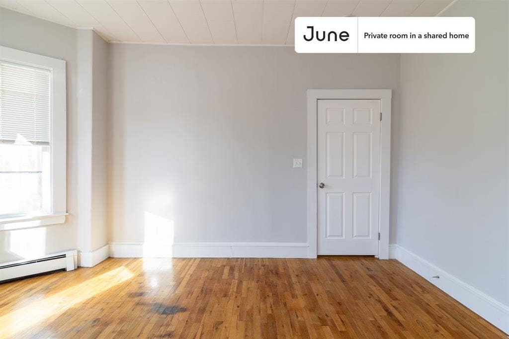 3 BR in Boston