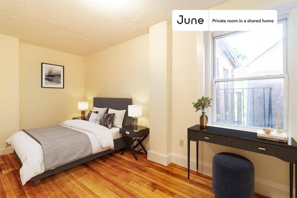 3 BR in Boston