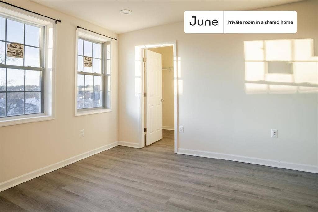 4 BR in Washington DC
