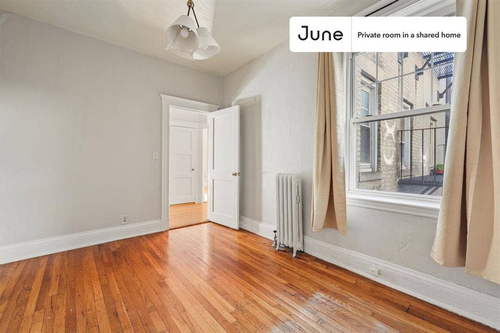 3 BR in Boston