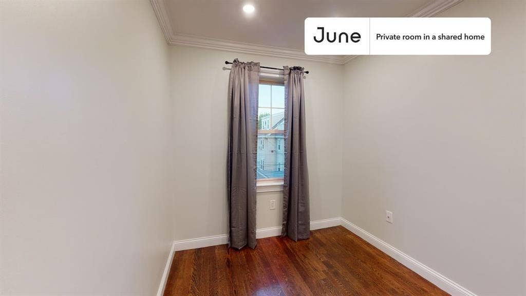 5 BR in Boston