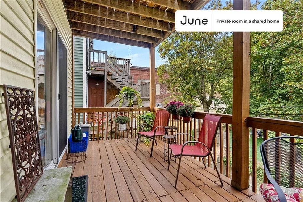 3 BR in Boston