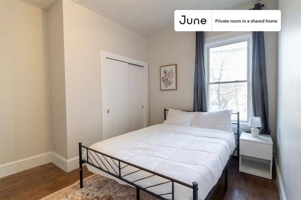 3 BR in Boston