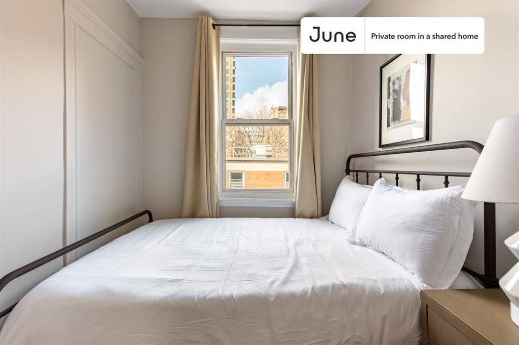 2 BR in Boston