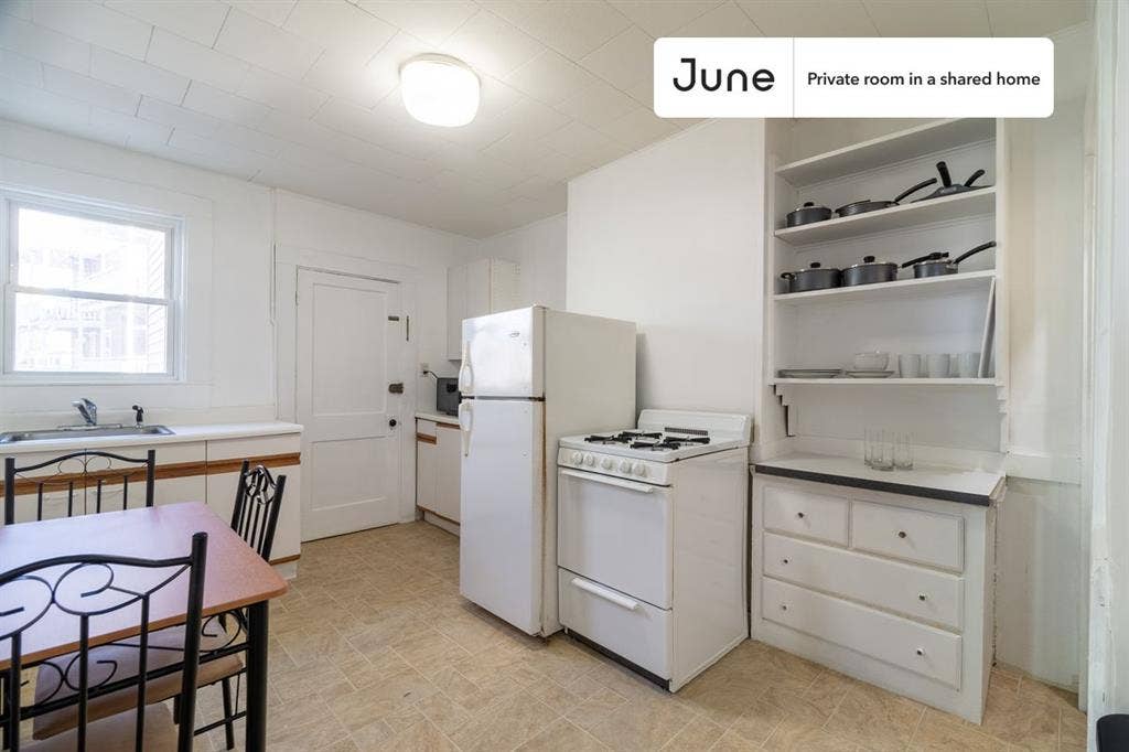3 BR in Boston