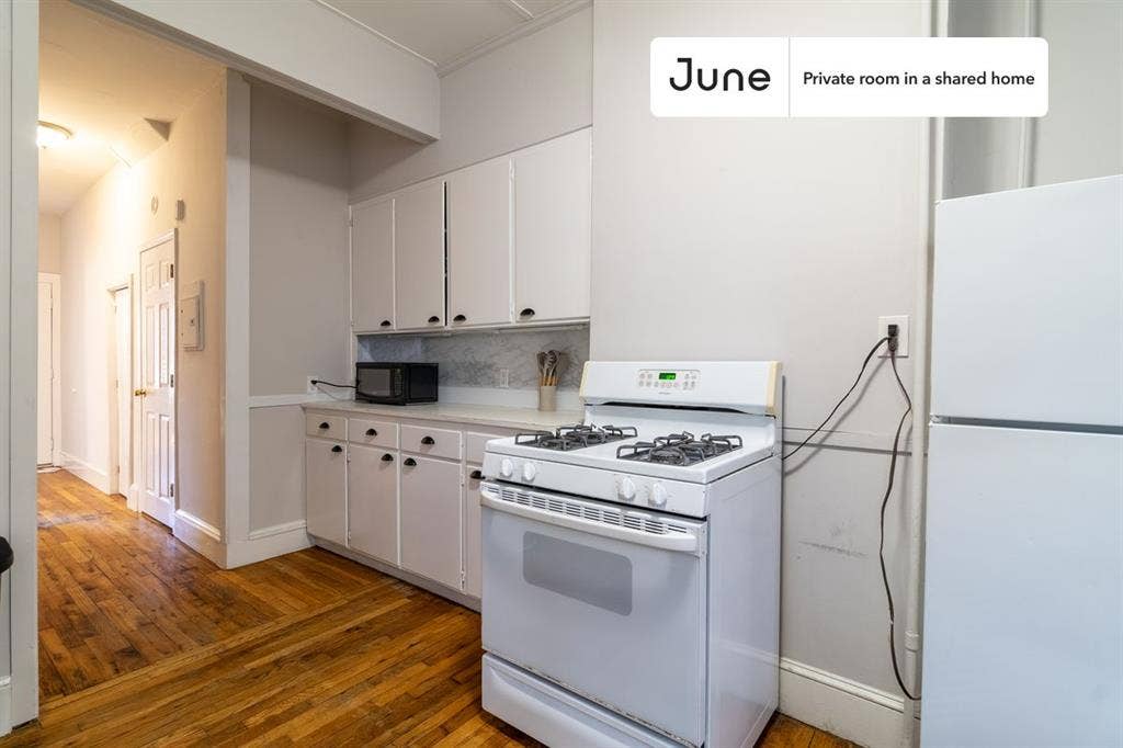 3 BR in Boston