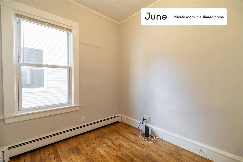 3 BR in Boston