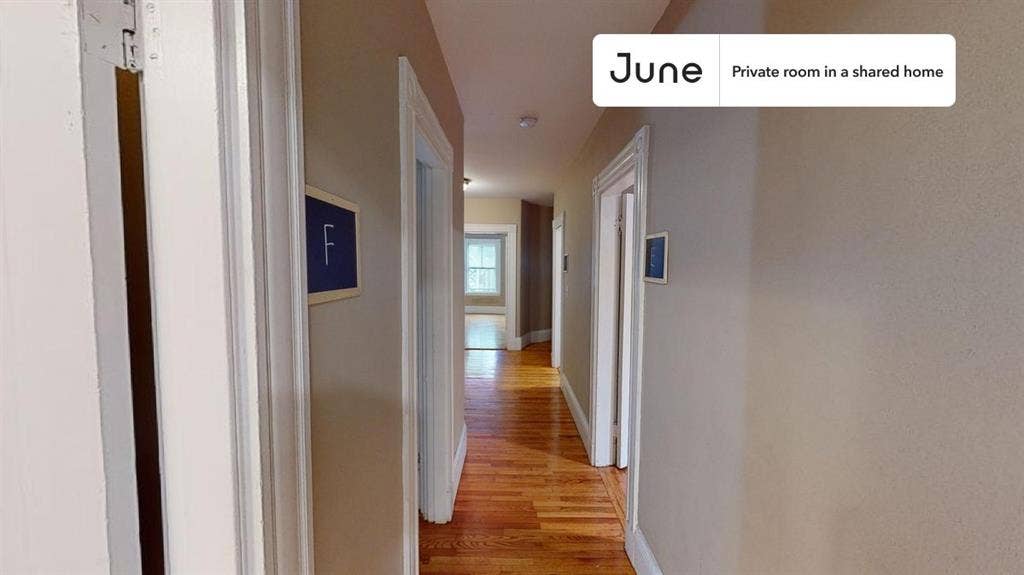 6 BR in Boston