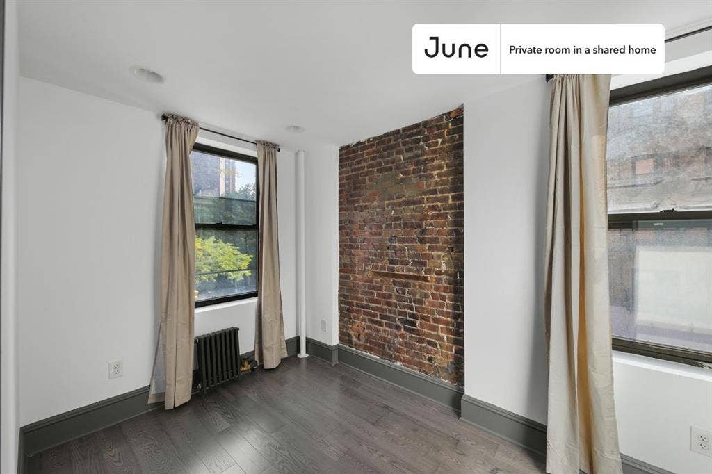 2 BR in New York City
