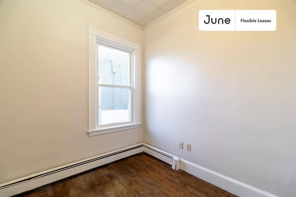 3 BR in Boston