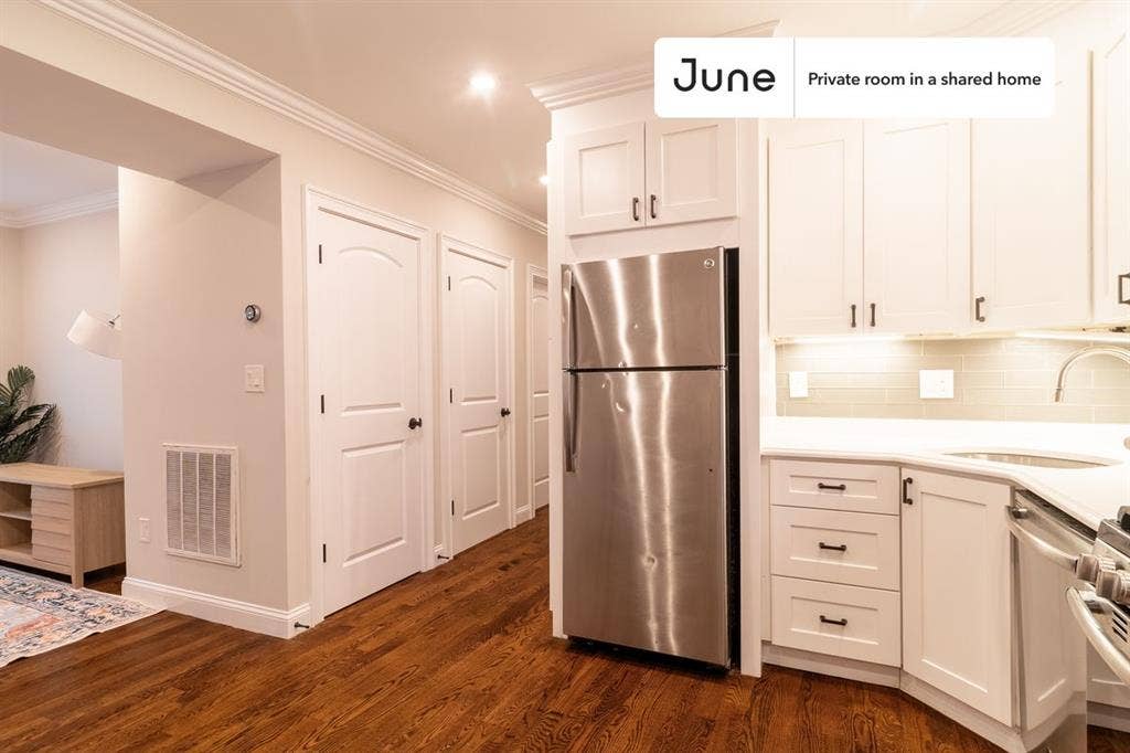 4 BR in Boston
