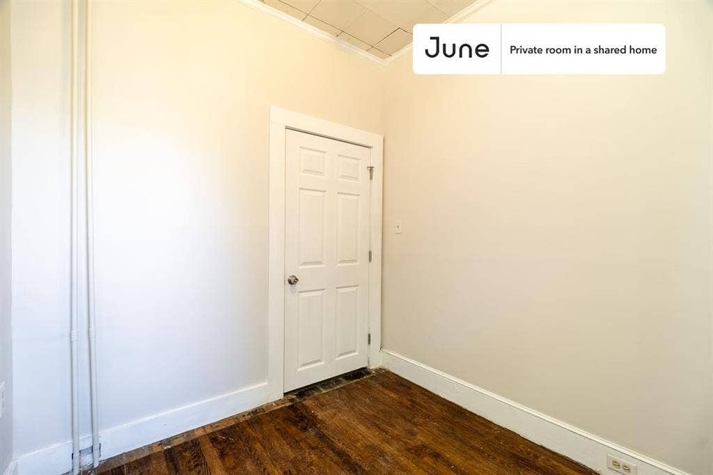 3 BR in Boston
