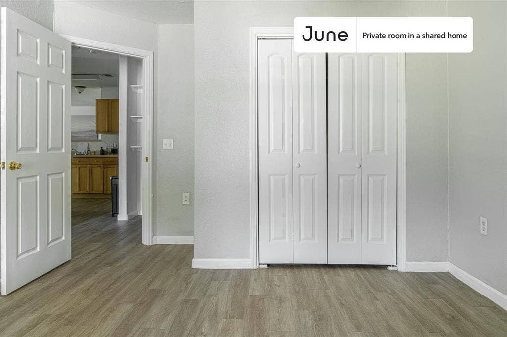 3 BR in Austin