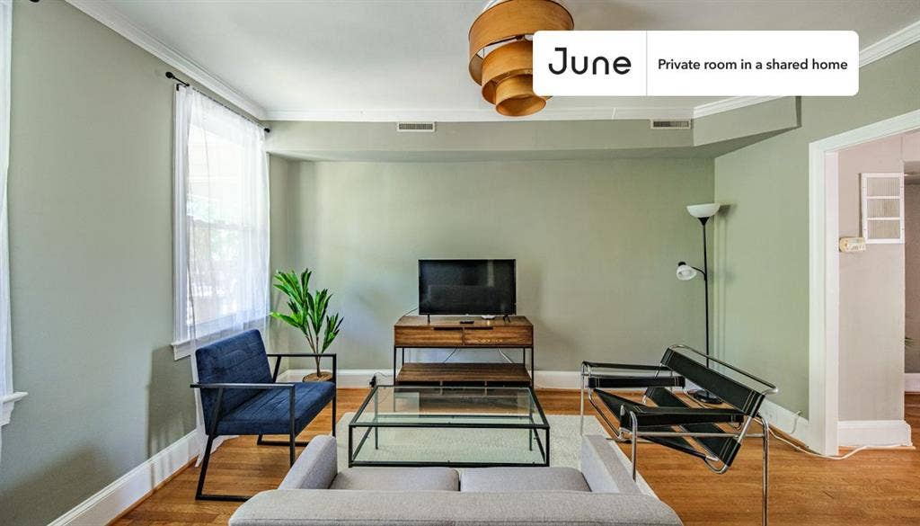 3 BR in Washington DC