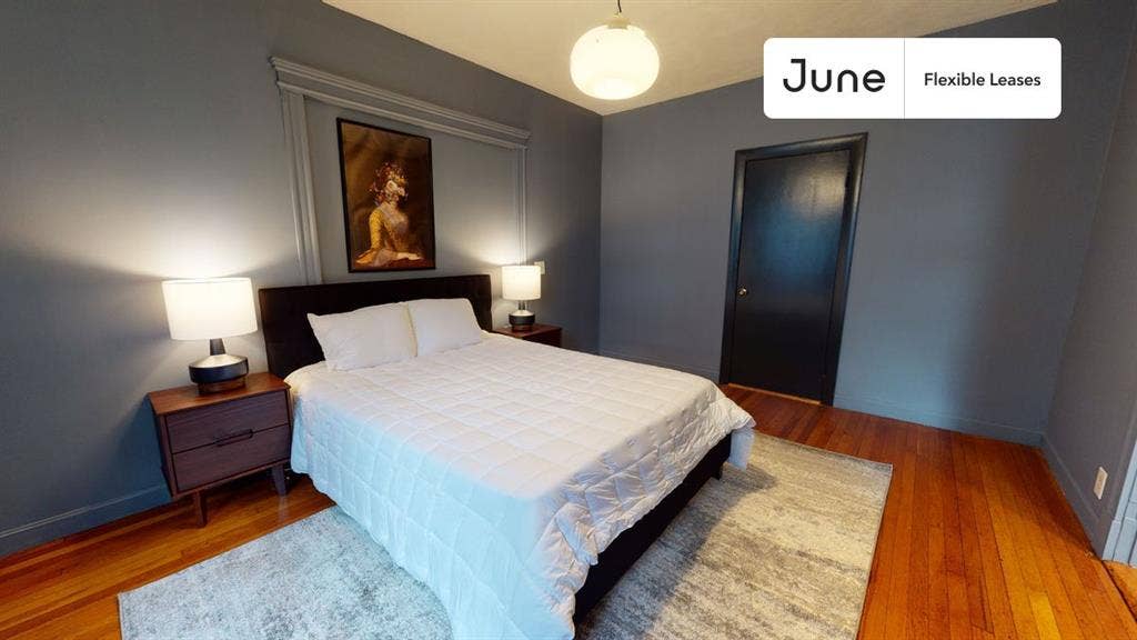 3 BR in Boston