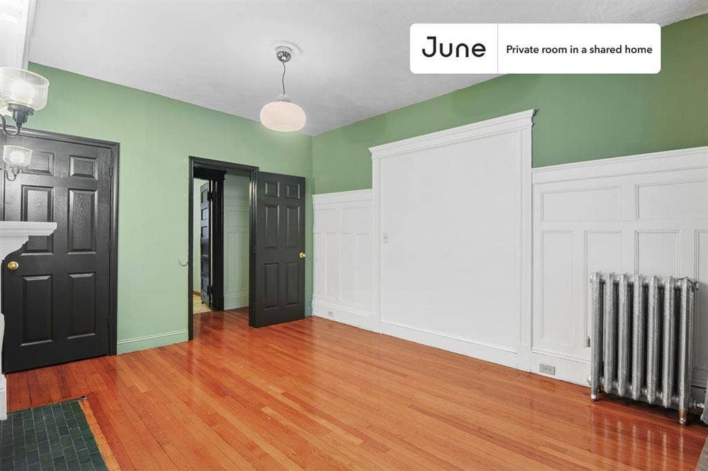 3 BR in Boston