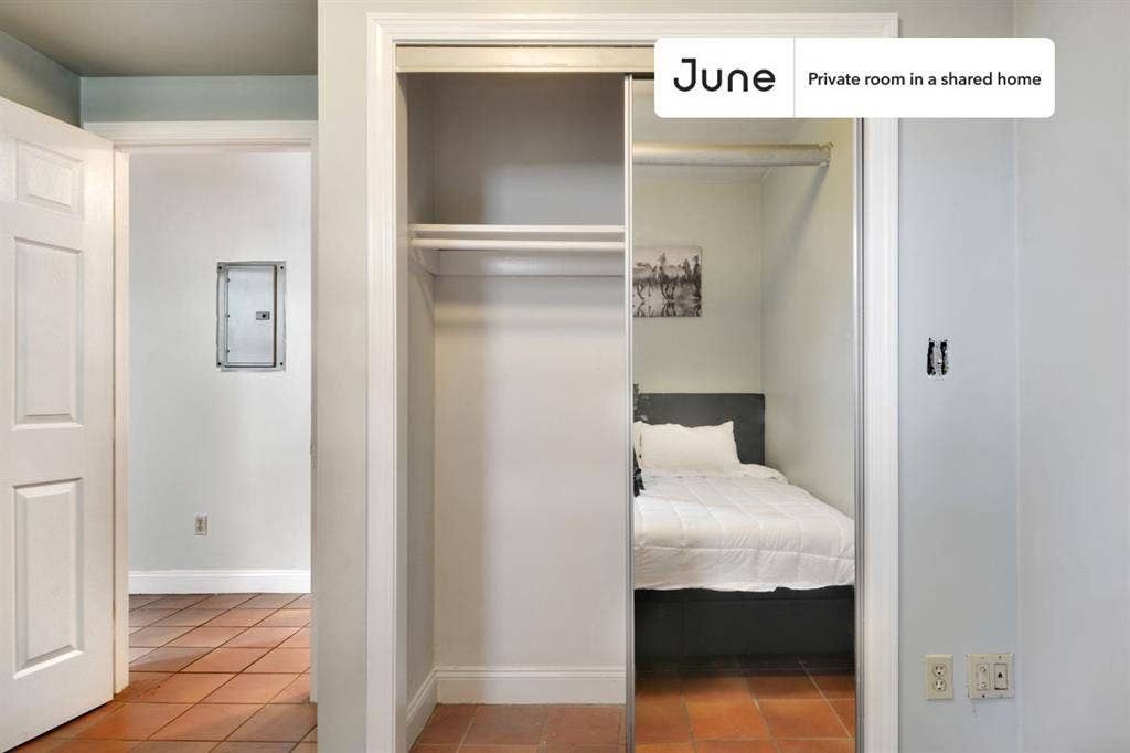 5 BR in Boston