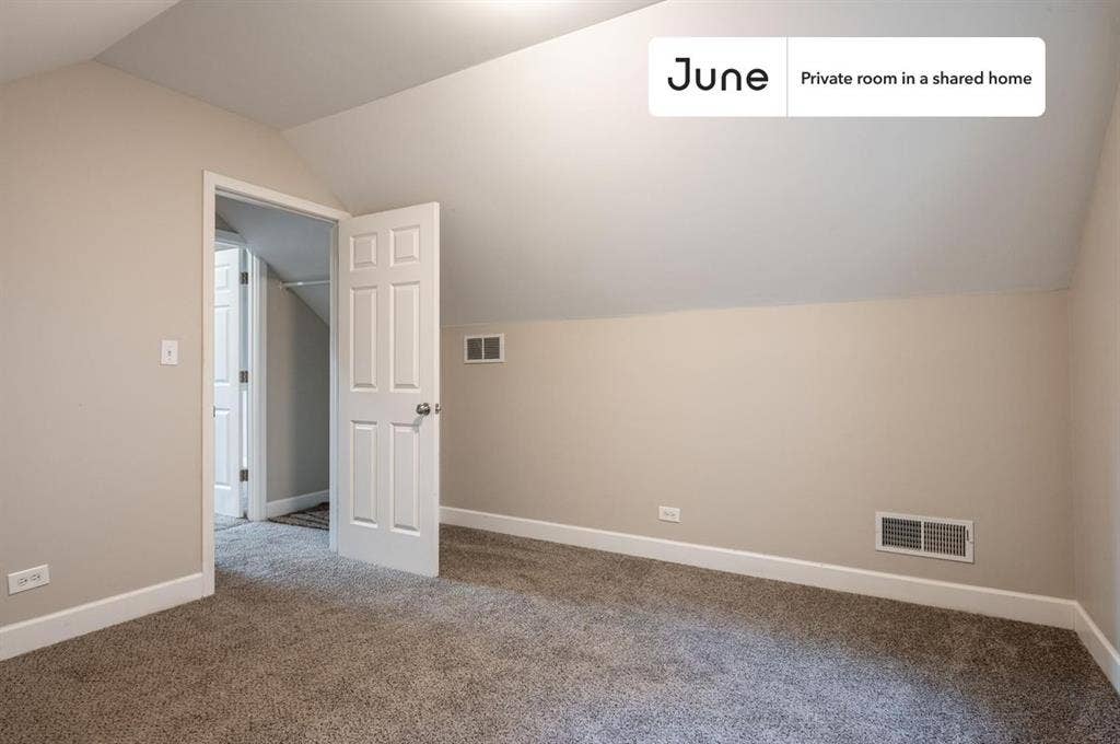5 BR in Chicago