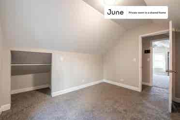 5 BR in Chicago