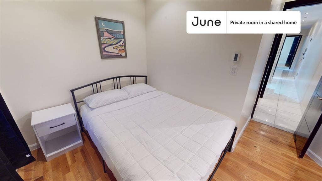 3 BR in New York City