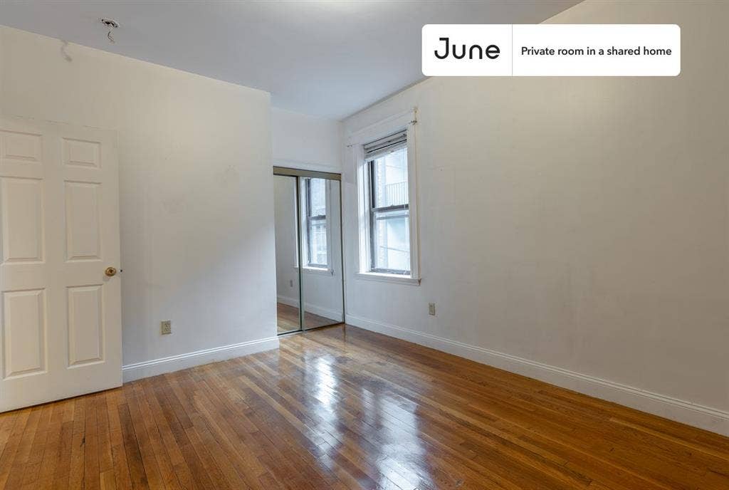4 BR in Boston
