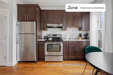 4 BR in New York City