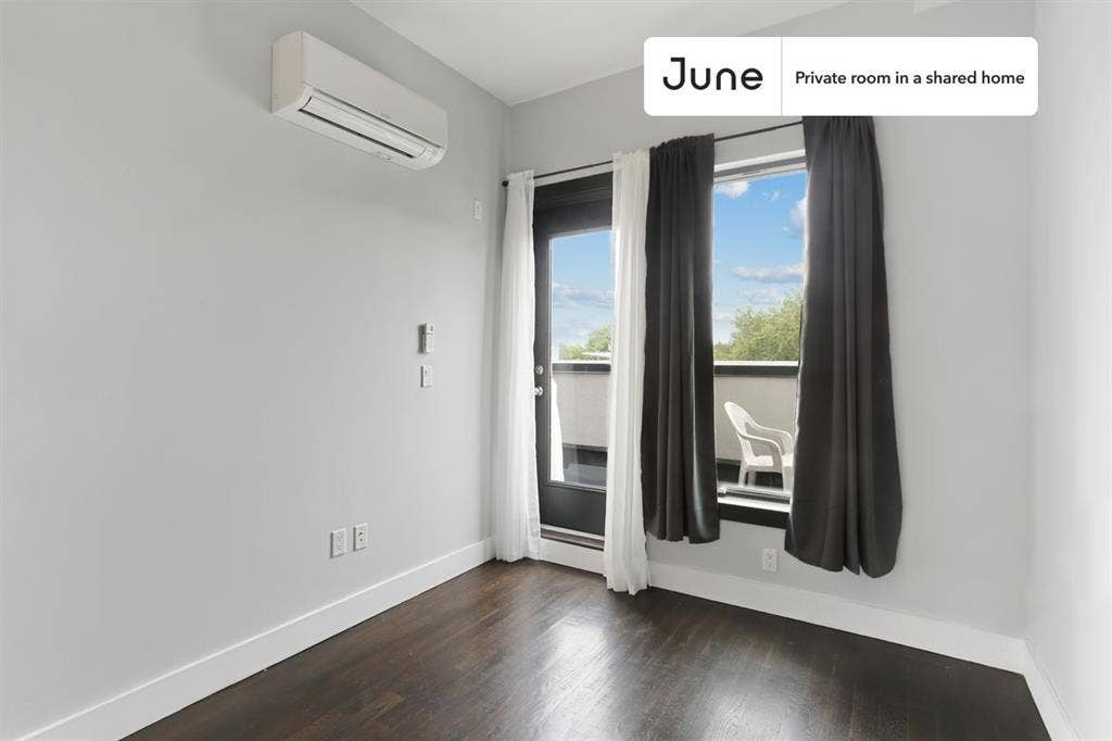 4 BR in New York City