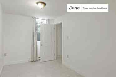 4 BR in Boston