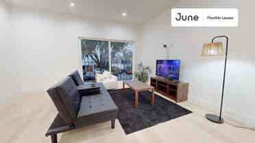 5 BR in Los Angeles