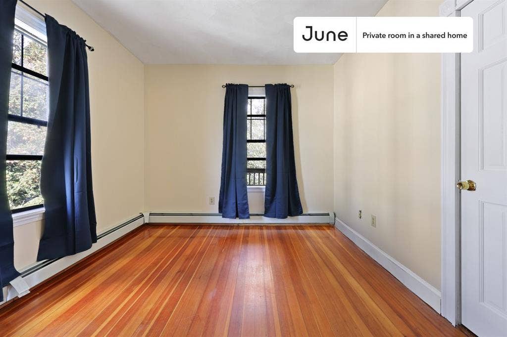 4 BR in Boston