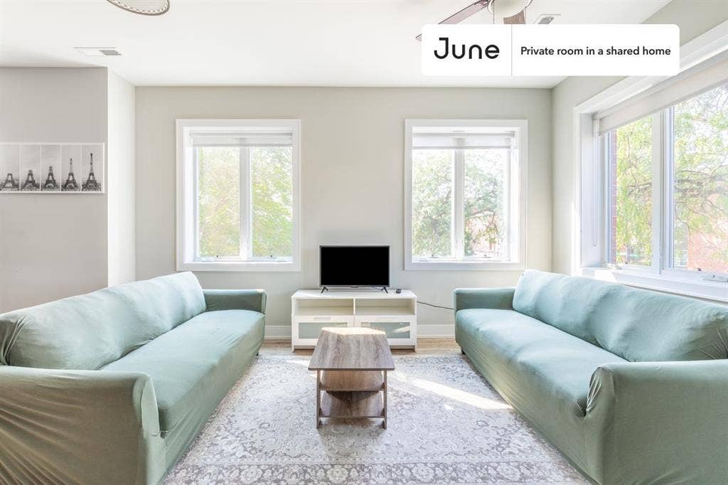 5 BR in Chicago
