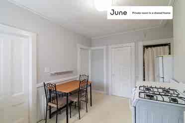 4 BR in Boston