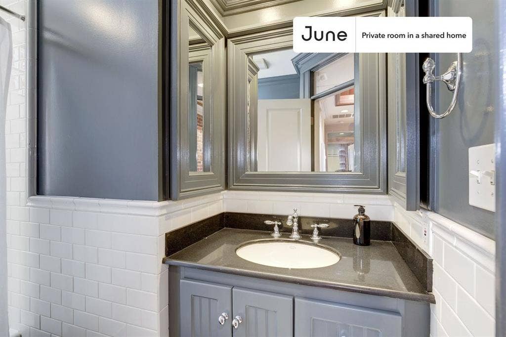 4 BR in Washington DC
