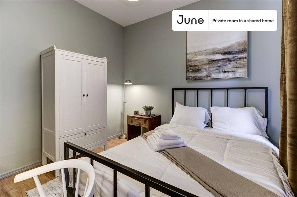 4 BR in New York City