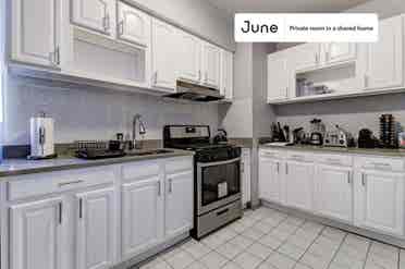 4 BR in New York City