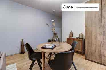 4 BR in New York City
